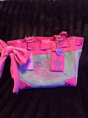 RARE Juicy Couture Pink and Mint Day Dreamer with Charm with gold hardware